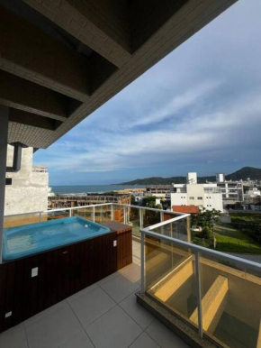 Duplex em Canto Grande